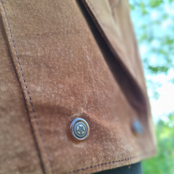 (12) Vintage Suede Leather Western Tassle Jacket from The Olde Hide House (90's) - Picture 11 of 13